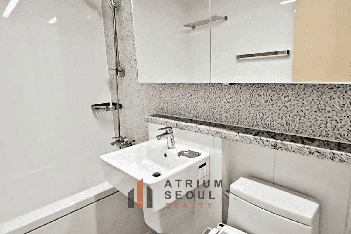 Bath room Apartment for Rent in Helio City - 21A Type, Jamsil, Songpa - Atrium Seoul Realty