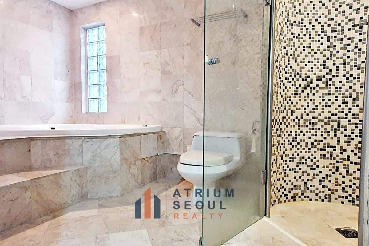 Bath room Luxury apartment for rent in French village Seoul Korea