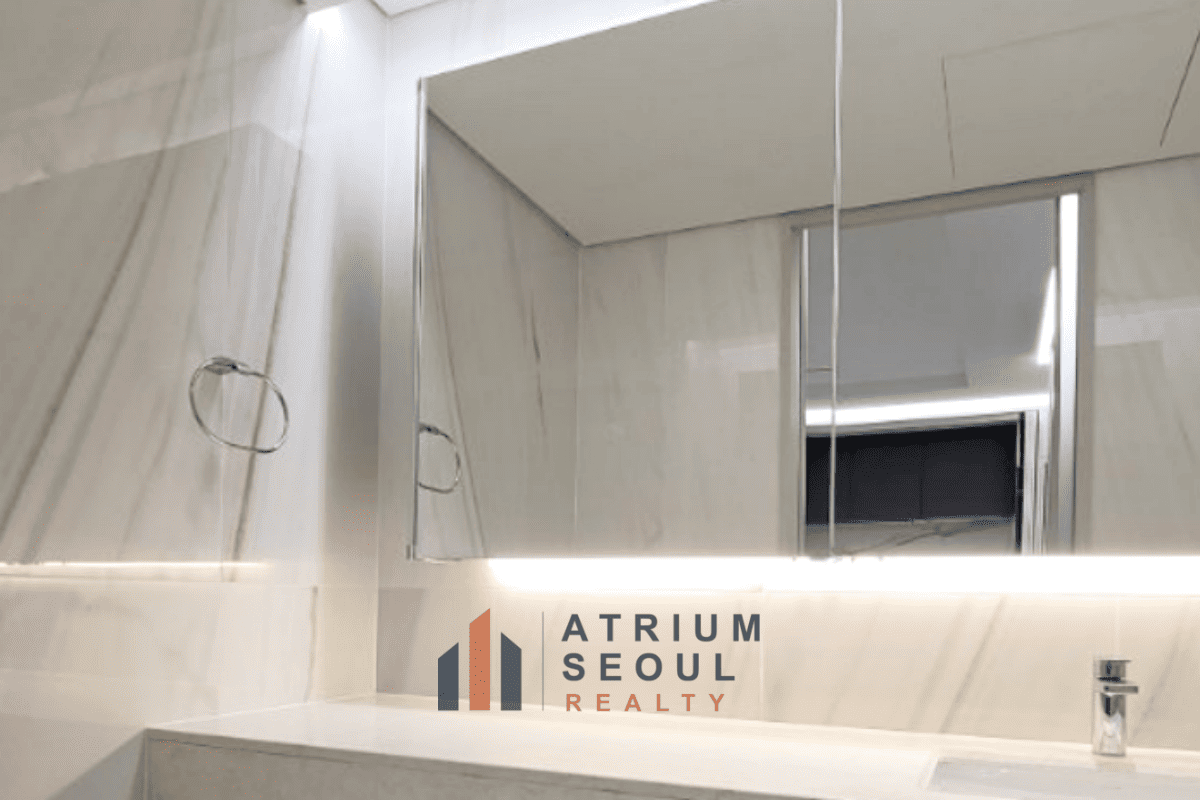 Bath room in Newly built 2BR apartment for rent in Gangnam