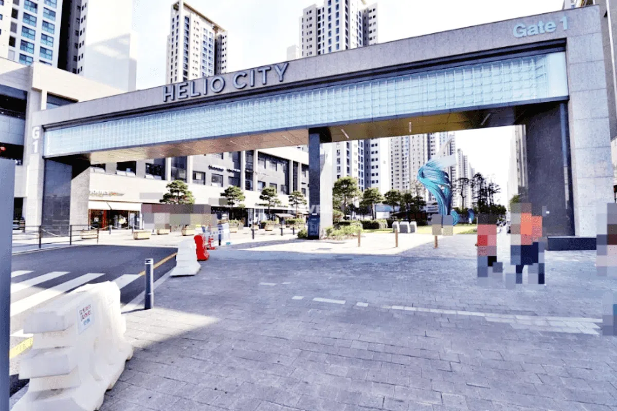 Complex Entrance - Apartment for Rent in Helio City - Atrium Seoul Realty