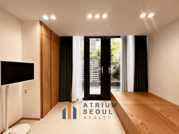 Duplex Apartment for Rent in Gangnam (1)