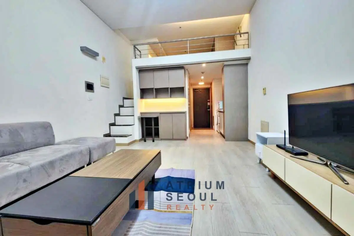 Duplex Studio for Rent in Gangnam