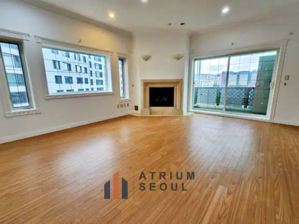 European-Style Villa for Rent in Hannam-dong, Yongsan - Atrium Seoul Realty