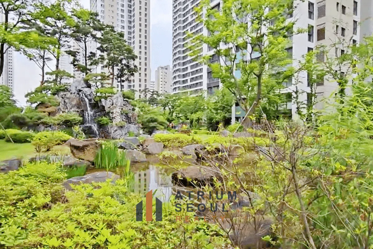 Fountain - Apartment for Rent in Helio City - Atrium Seoul Realty