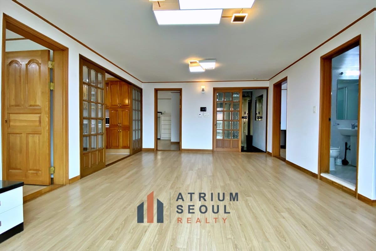 Fully Furnished Apartmnet For Rent in Itaewon Seoul