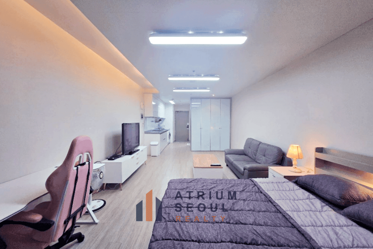 Fully Furnished Studio for Short-Term Rent in Gangnam Station