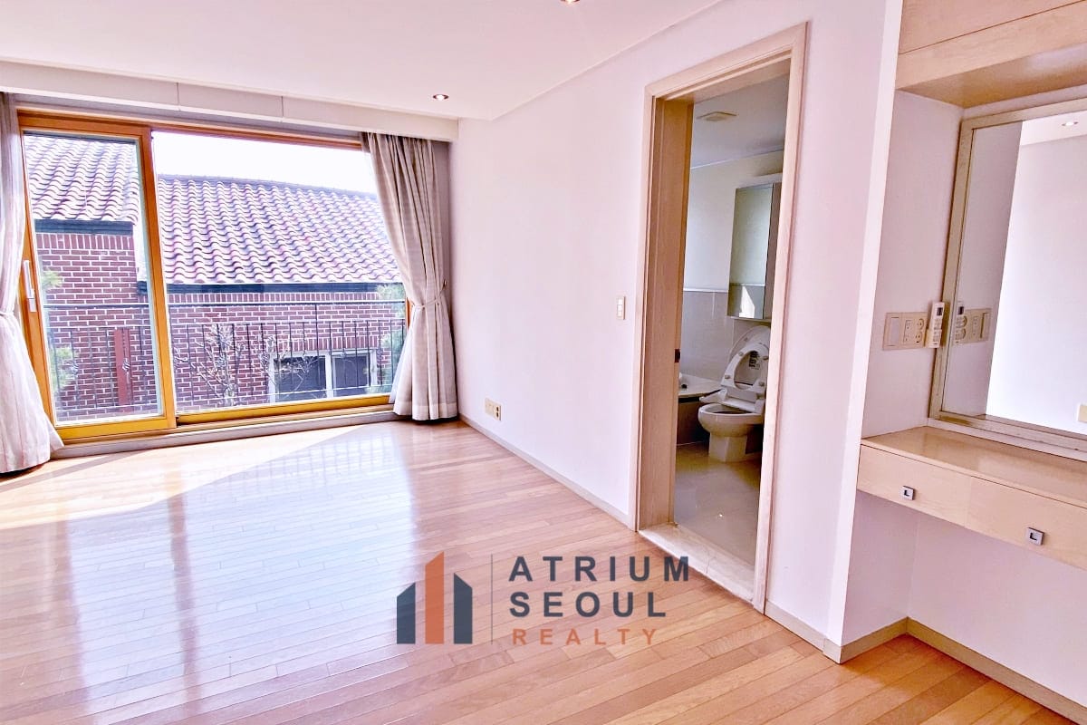 Itaaewon apartment in yongsan seoul