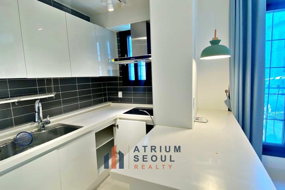 Kitchen - Apartment for rent in French village