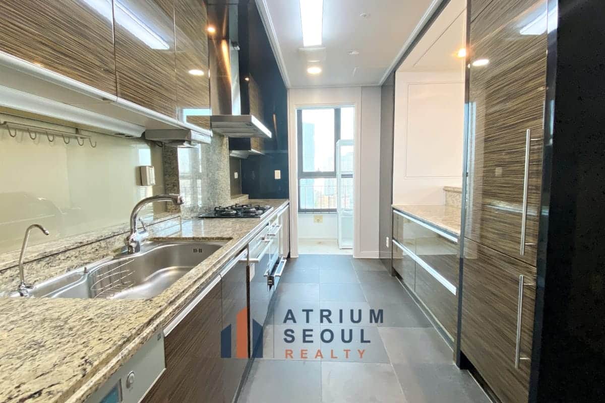 Kitchen - Monthly Rent Yongsan City Park Apartment