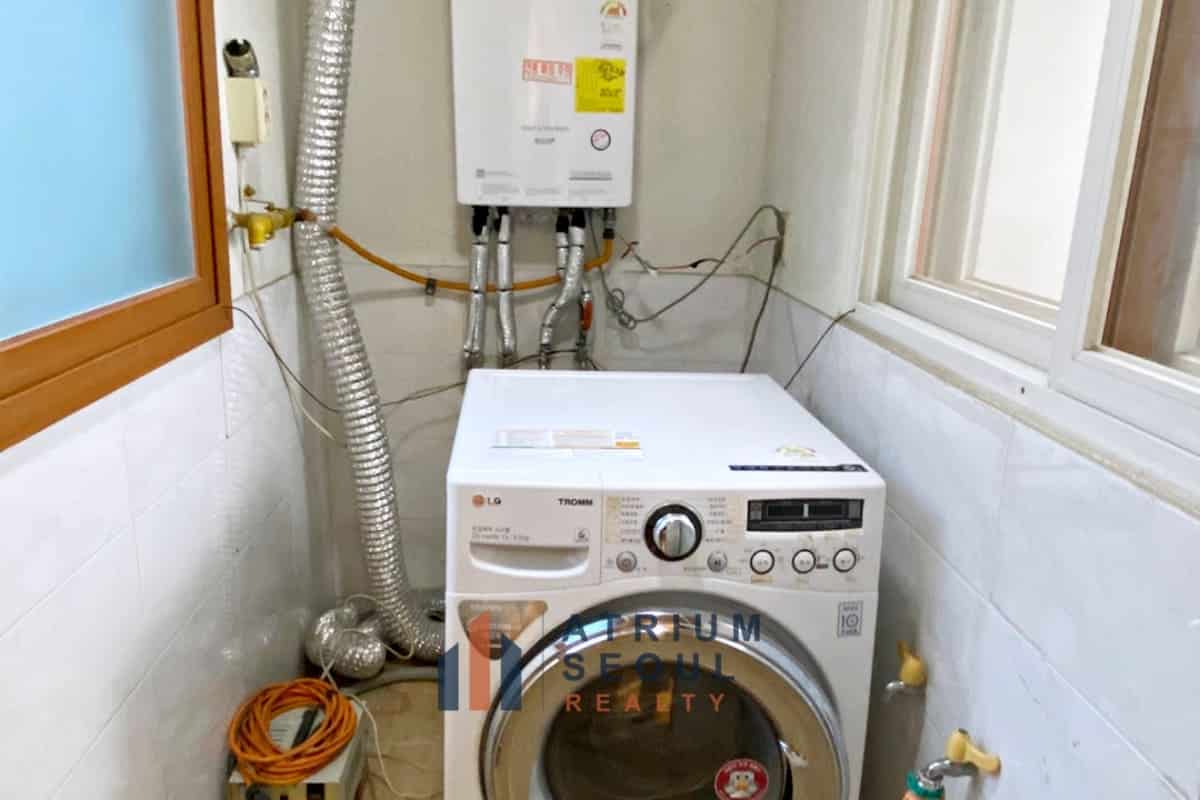 Laundry - Apartment For Rent in Huam- dong Yongsan Seoul