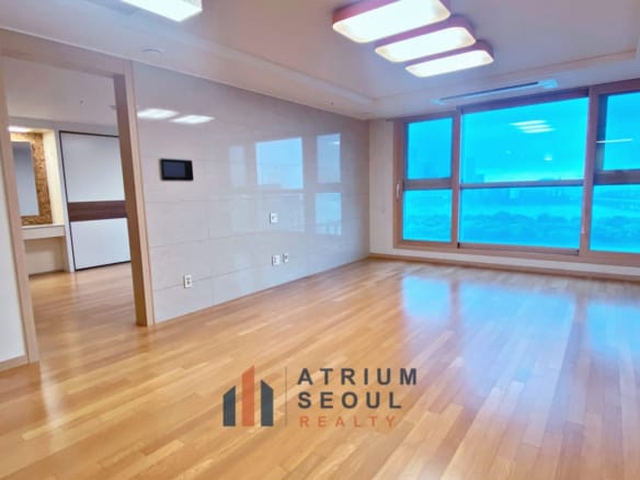 Living Room_3BR Han River view Apartment - Mapo