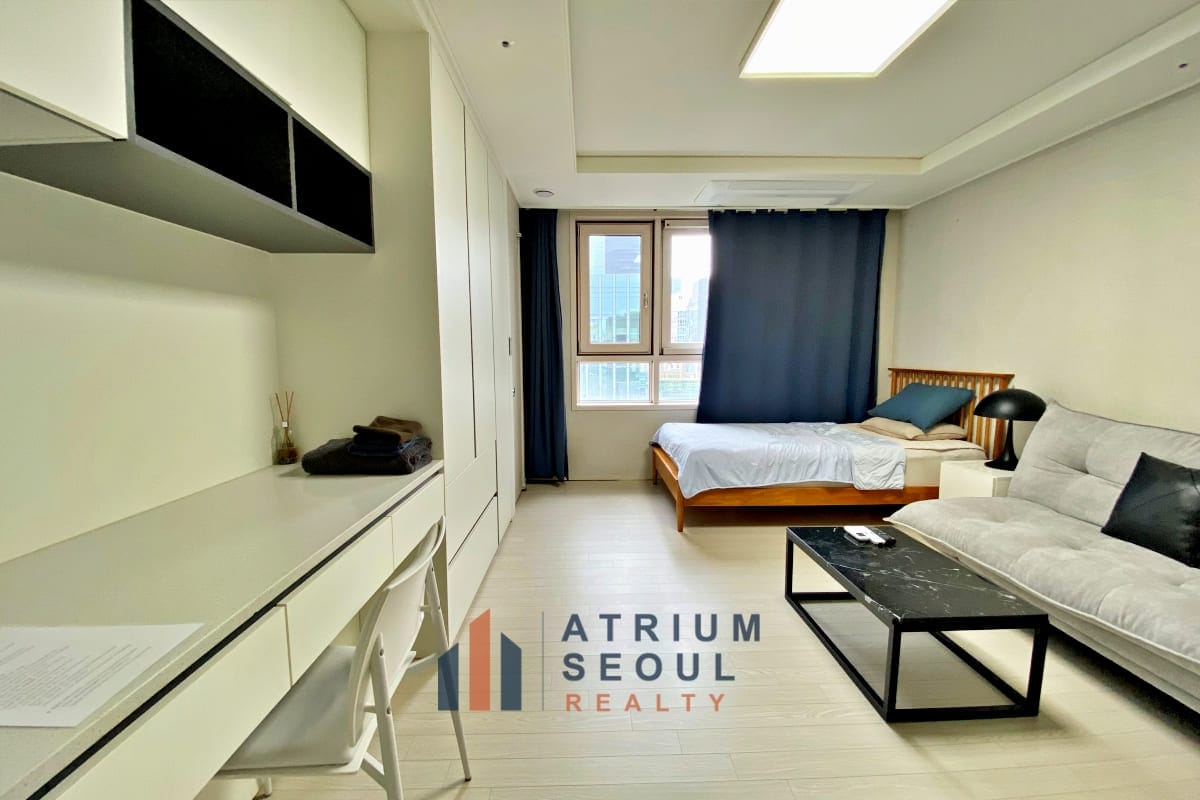 Living Space - Modern Studio For Rent in Gangnam Seoul