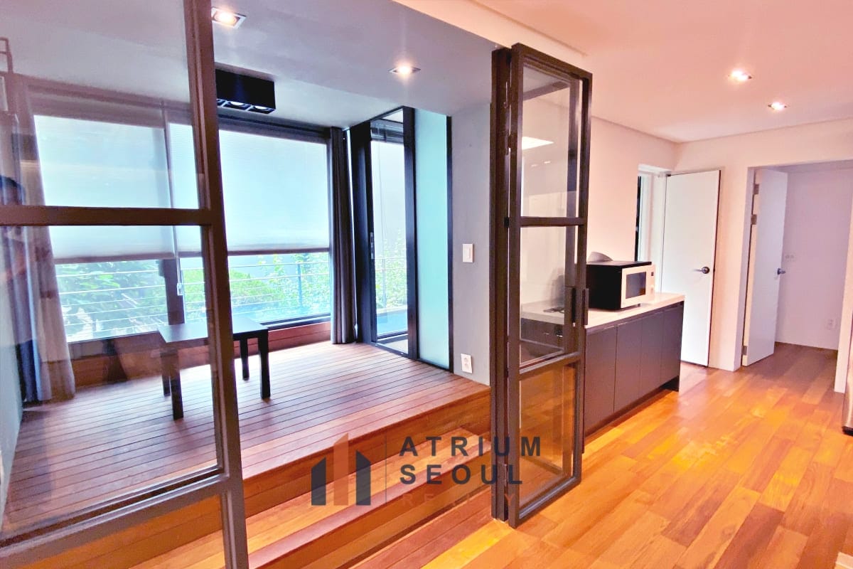 Living area - Apartment for Rent in French village