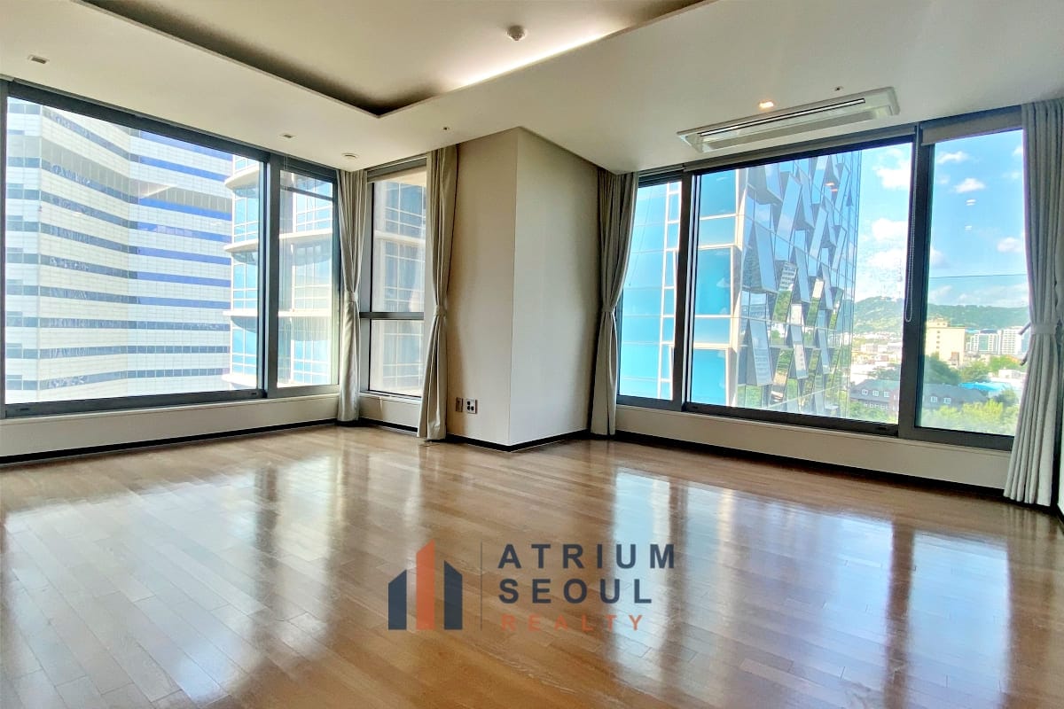 Living area-Asterium Yongsan Apartment Monthly Rent in Seoul (2)