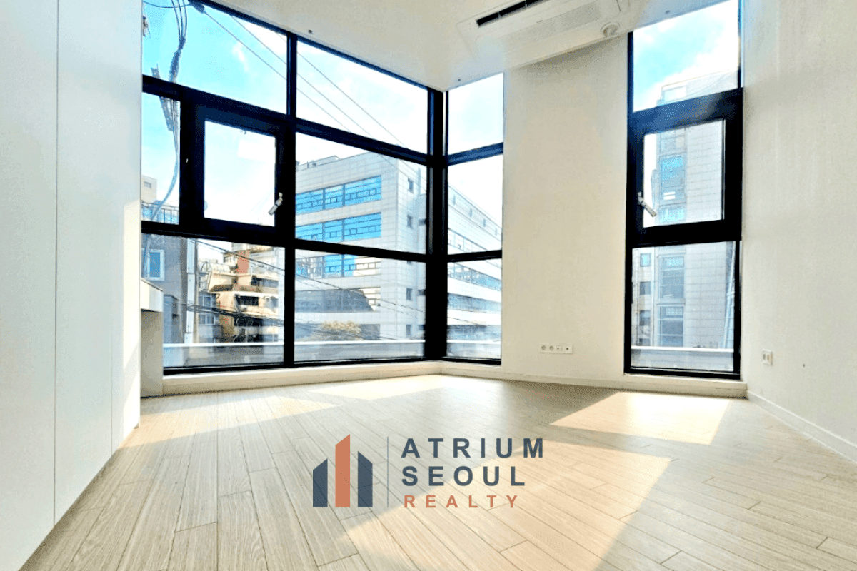 Living space Duplex Apartment for Rent in Gangnam