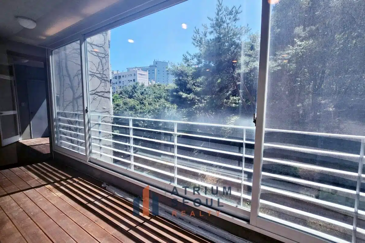 Private terrace Luxury 4BR Villa For Rent near Hannam the hill in Seoul