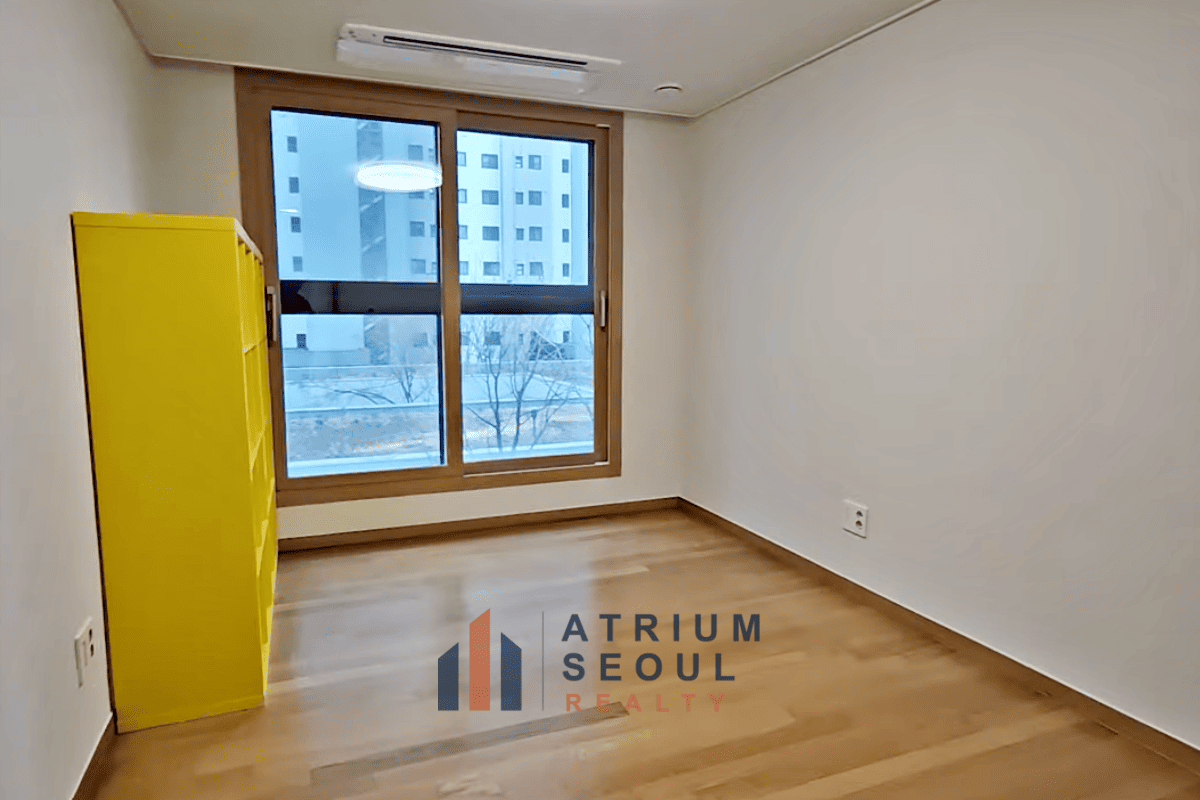 Room 3 Bedroom Apartment for Rent in Helio City, Jamsil, Songpa - Atrium Seoul Realty