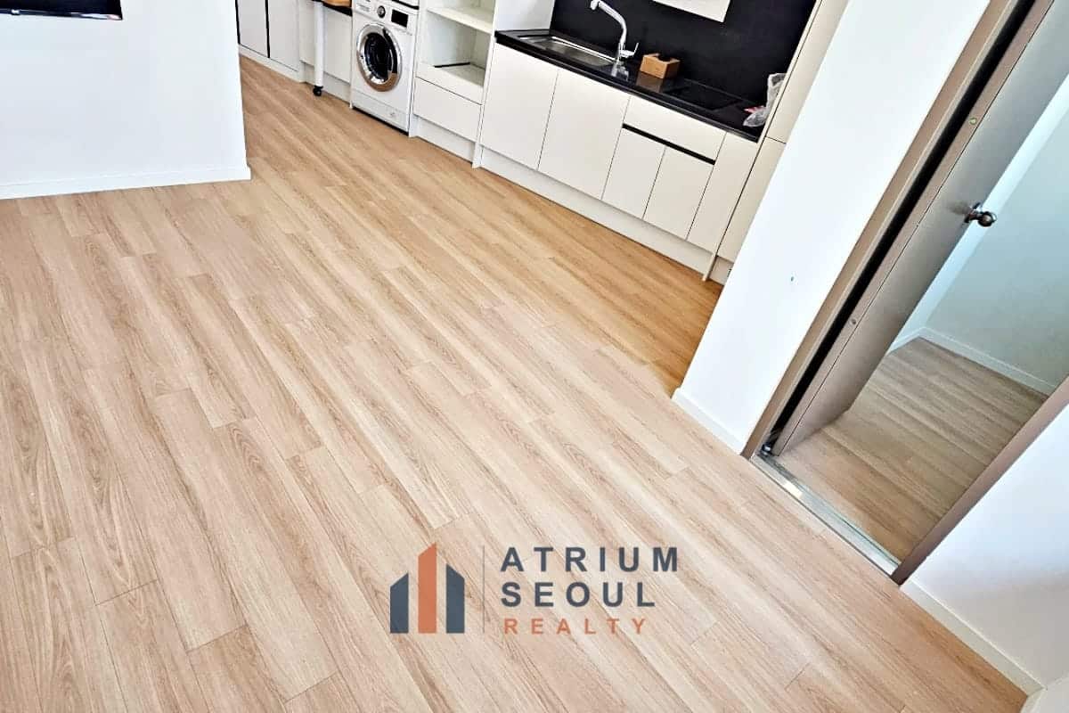 Room area Modern Studio Apartment for Rent in Samseong-dong, Gangnam, Seoul