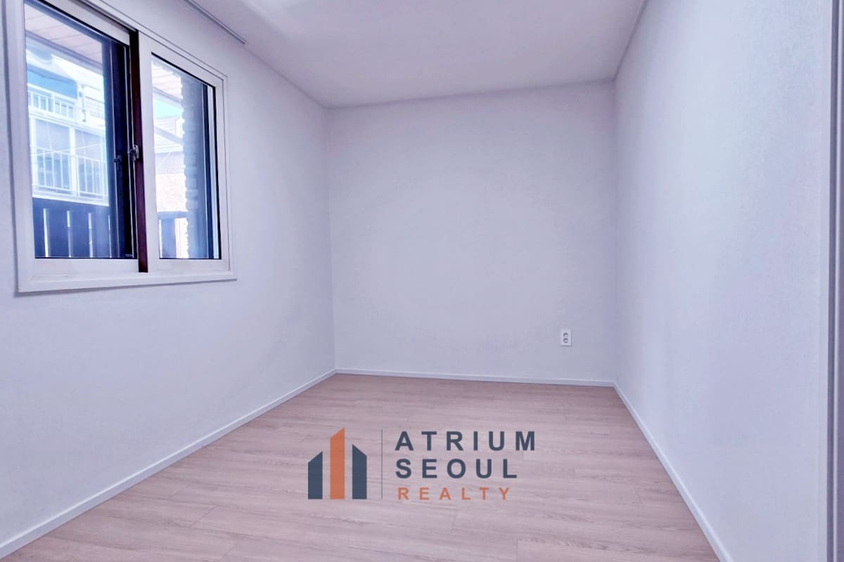 Room in 4BR Villa For Rent in Seorae Village, Banpo