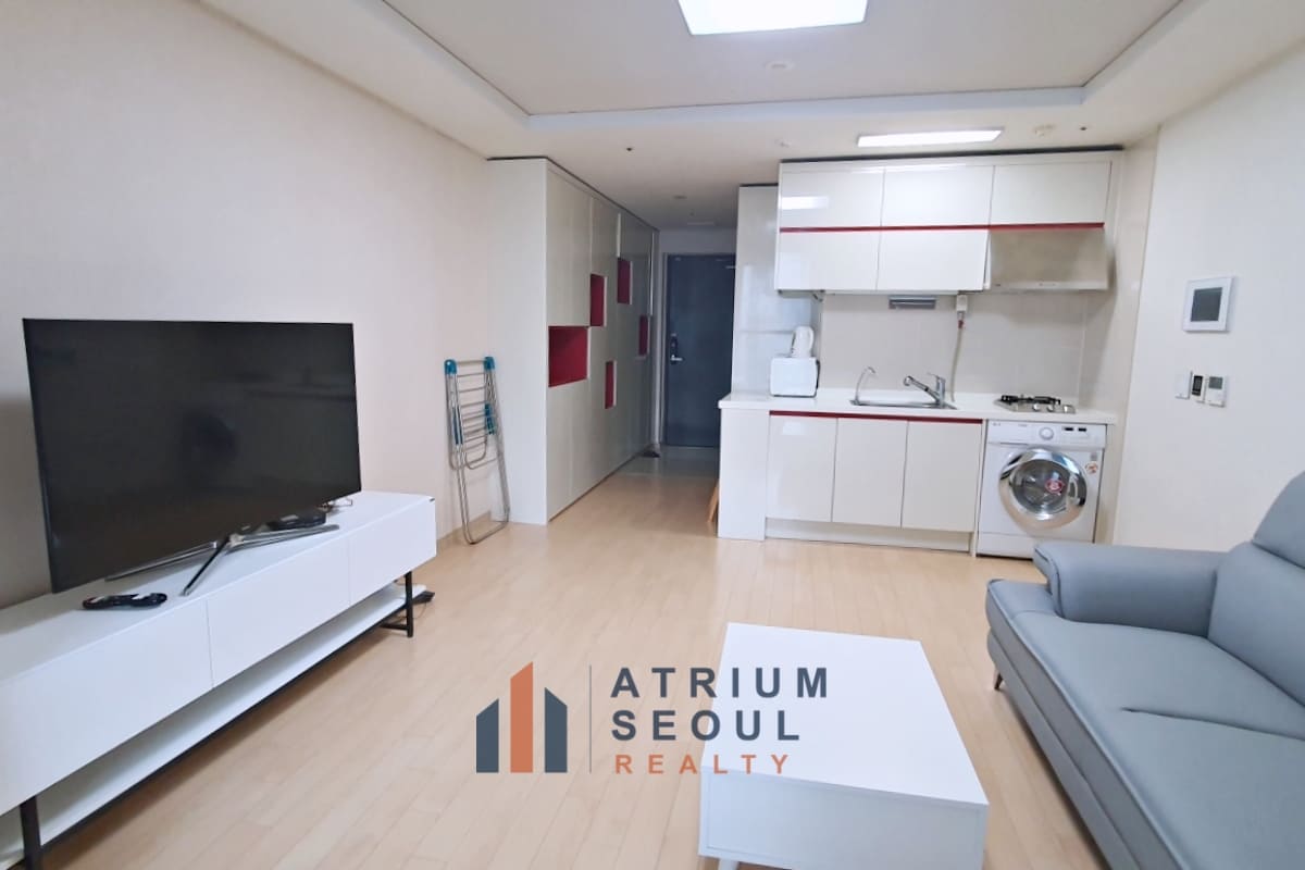 Short Term Fully Furnished Apartment For Rent in Gangnam Seoul