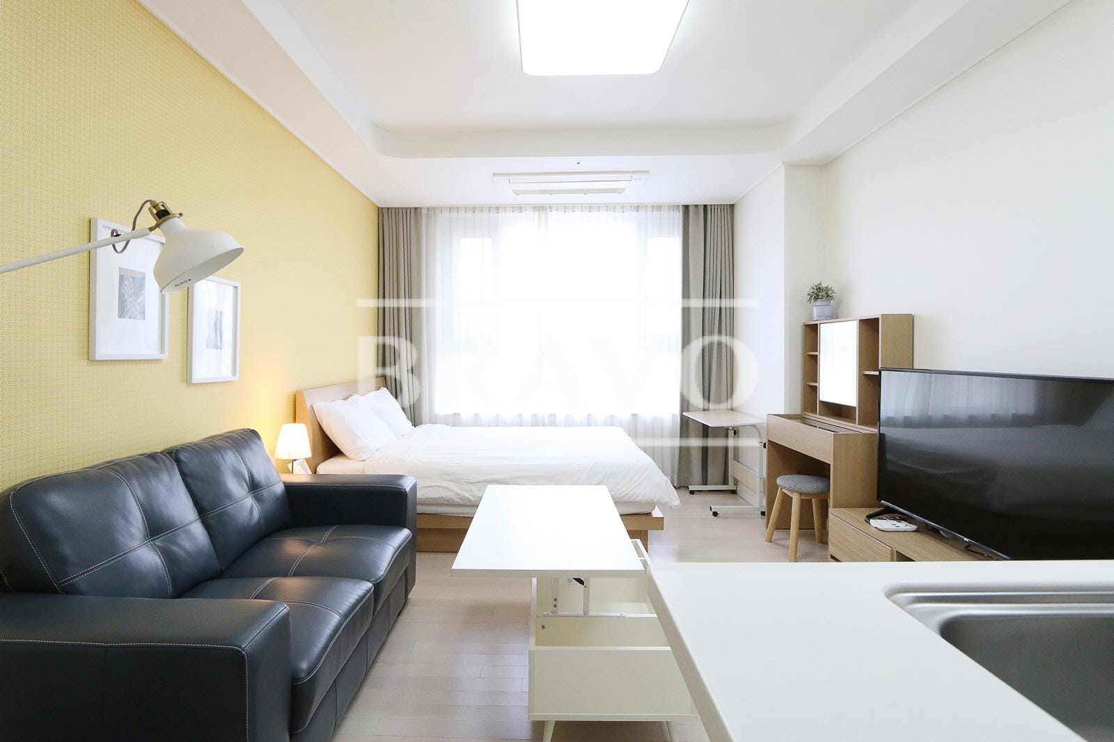 Studio - Cheongdam Officetel For Rent - Short term - Atrium Seoul Realty