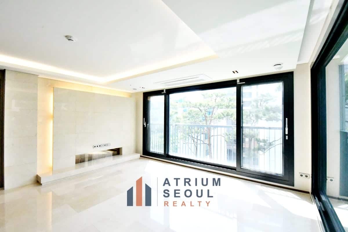 Ultra-Luxury Residence in Hannam The Hill, Seoul - For Rent - Atrium Seoul Realty
