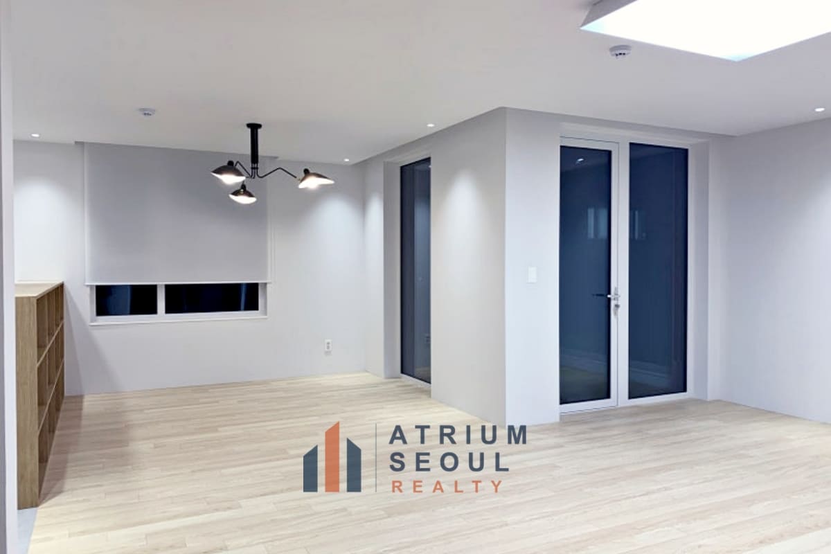 dining area - Apartment For Rent in Itaewon Yongsan Seoul (12)